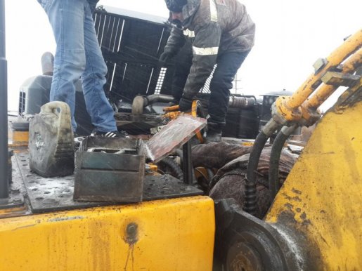 Выездная бригада для ремонта экскаваторов стоимость ремонта и где отремонтировать - Ахтубинск