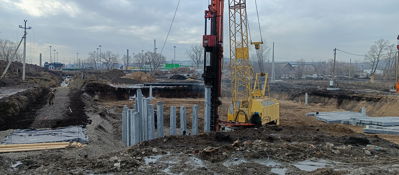 Аренда сваебоя для забивки бетонных свай в Астраханской области