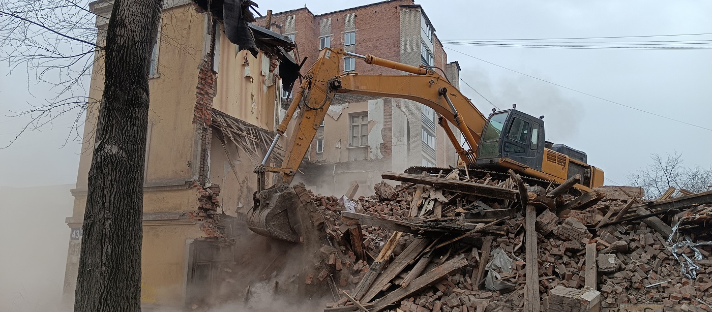 Услуги по сносу и демонтажу старых домов, строений и сооружений в Красном Яре