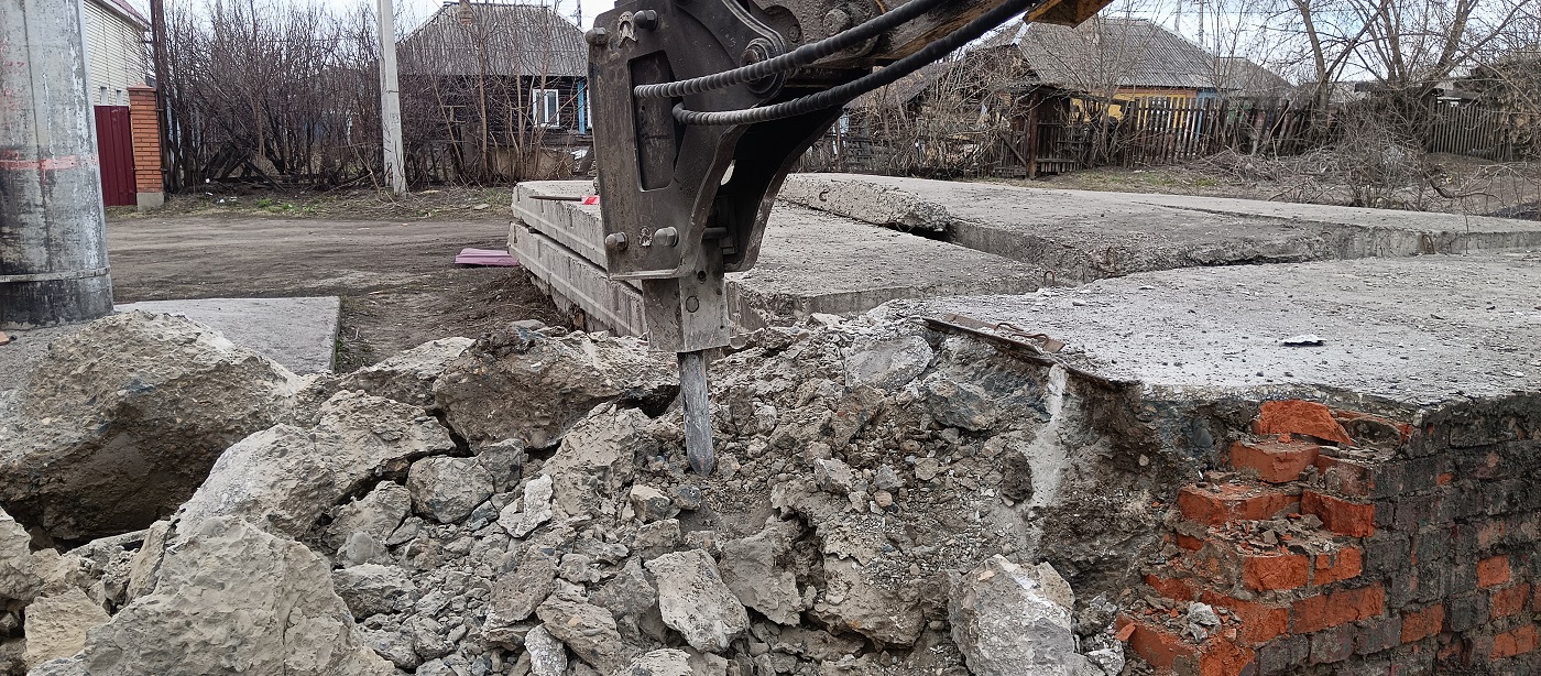 Услуги и заказ гидромолотов для демонтажных работ в Астраханской области